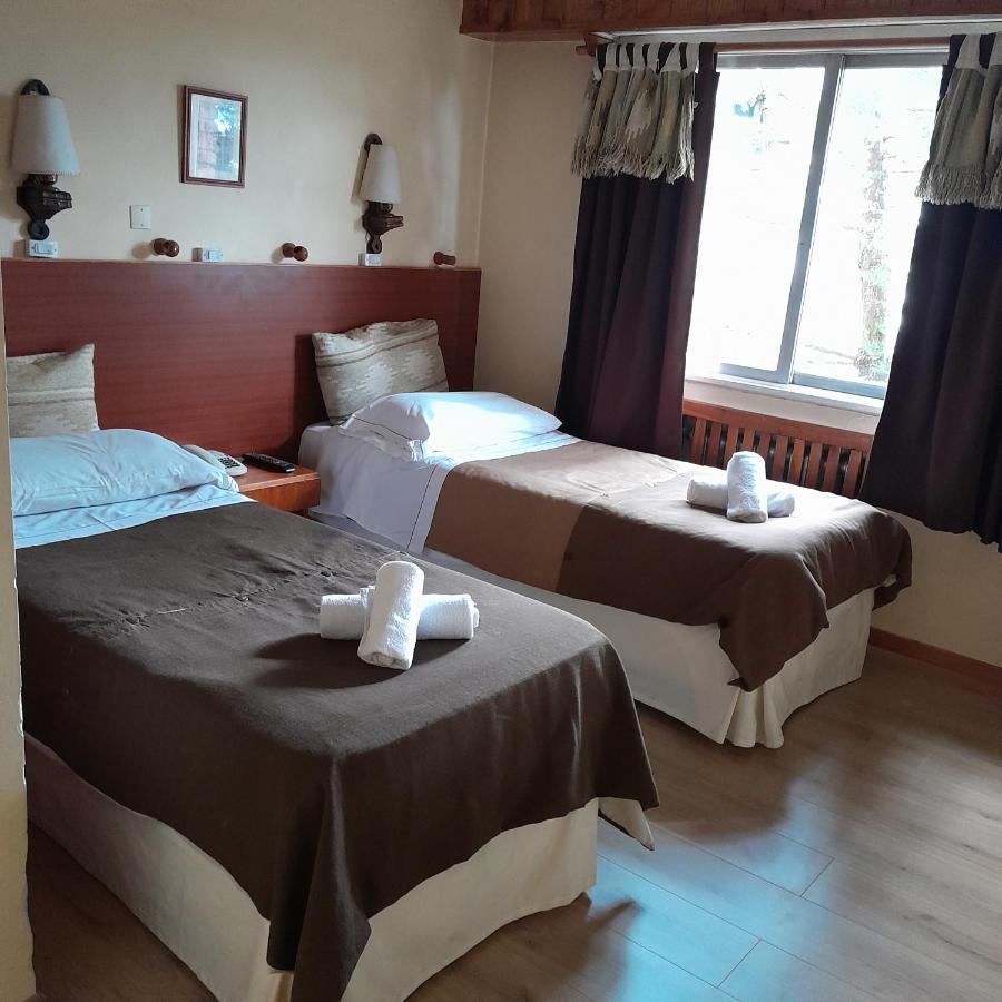 Hosteria Nuevo Pinar Сан-Карлос-де-Барілоче Екстер'єр фото